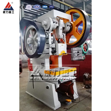 JC23-63噸開(kāi)式?jīng)_床_63t可傾沖床